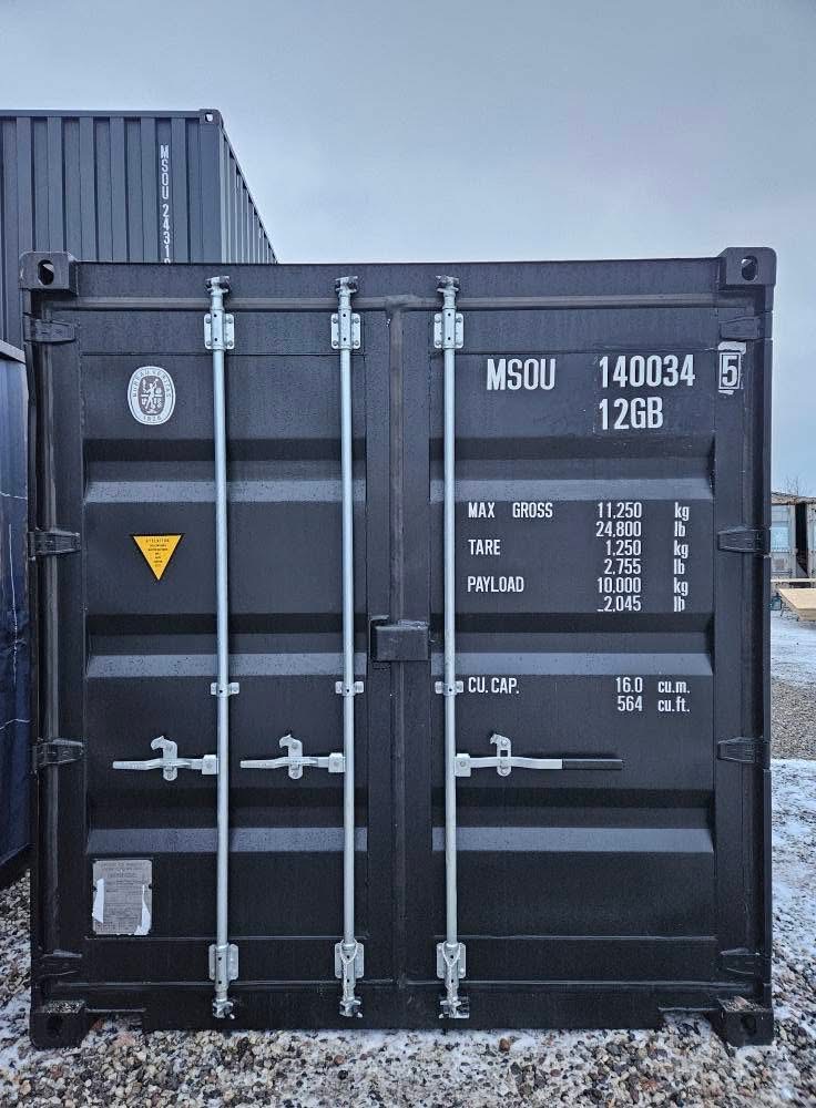 10 fots isolerad sort container facade
