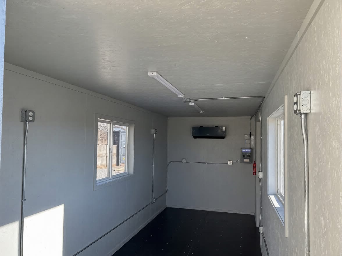 20 fots grå kontorcontainer intérieur loftsbelysning