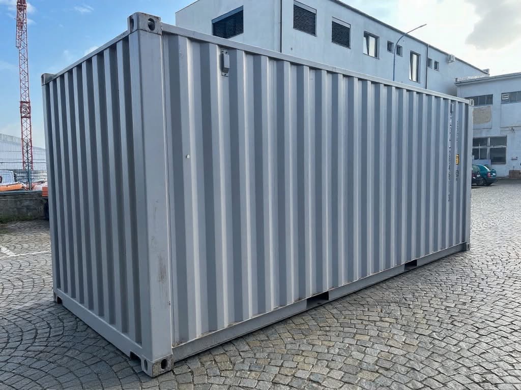20 fots container sidovy 2